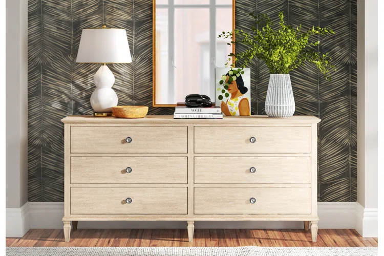 The Ways In Which A Person Can Make The Chest Of Drawers An Accessible Option